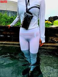 워터파크 야동- 은밀하고 물놀이 성인 콘텐츠 대방출