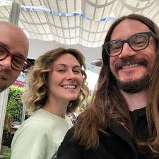 Mike and I had lunch yesterday with Michaela Murphy aka Jessie Flower aka  MELON LORD ⚡️🍈⚡️ the legendary voice of Toph, Meng, and Young Suyin. We've  known Michaela since she was a