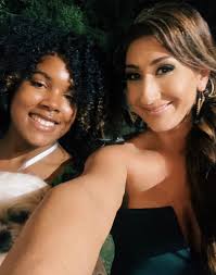 Simi Valley's Women Inspiring Kindness nonprofit brings hope