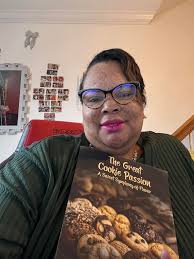 Just received my Dec box. The cookies r so good. I think I have died and  gone to heaven.