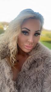 Roxanne Saunders (@roxannesaunders) · Instagram photos and Reels