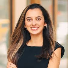 Lindsay Marrone's Instagram, Twitter & Facebook