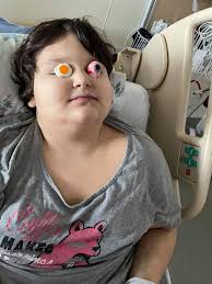 Katie price getting checked out! 😳🤣🤣🤣🤣