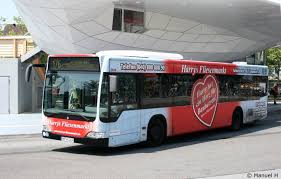 Harry's fliesenmarkt hamburg liegt bei der schützenstraße 102. Hochbahn 2634 Hh Hn 2634 Macht Werbung Fur Harrys Fliesenmarkt Bus Bild De