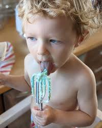 Minnetonka and Hopkins! I am delivering my fresh baked buns and desserts to  your area this Saturday!