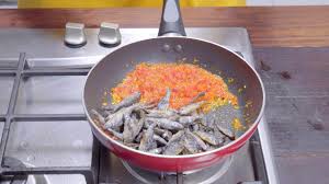 Antara lauk yang sesuai untuk dimasak sebegini adalah menggunakan ikan bilis. Sambal Ikan Bilis Youtube