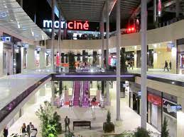 It offers you a diverse choice of signature goods. Centre Commercial Polygone Beziers Architecte David Miralles