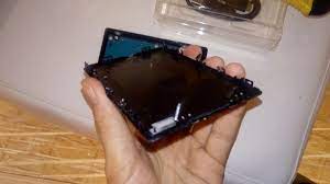 If you are owner of this portable disk you will find neither screws nor guidance how to open it up. Wie Man Die Tragbare Seagate Expansion 4tb Stea4000400 Zerlegt Shuck Und Warum Mattgadient Com