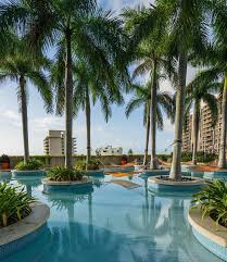 Thanks God It S Friday Wir Hangen Jetzt Erstmal Eine Runde Am Pool Im Siebten Stockwerk Vom Fourseasonshotelmiami Ab N Vacation Time Beach Vacation Vacation