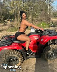 realskyx2   skyx Nude Leaks OnlyFans Photo 4 | TheFappening