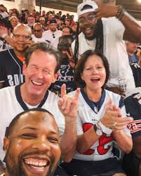 Glover Quin Jr (@gloverquin) • Instagram photos and videos