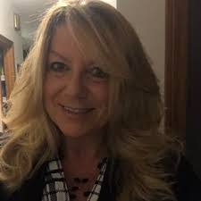 Karla Ross's Instagram, Twitter & Facebook