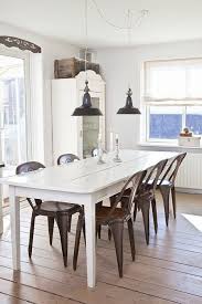 Pin By Luciana Zanata On Kitchening Farmhouse Dining Farmhouse Dining Room Painted Farmhouse Table