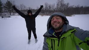 Δηλαδή για το 55% του πληθυσμού τους, το οποίο θα κυνηγήσουν περισσότεροι από 11.500 άνθρωποι! Happy Traveller Guide Soyhdikh Lapwnia Happy Traveller