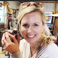 Lynette Ambrose's Instagram, Twitter & Facebook