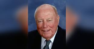 Gerald Dee's Instagram, Twitter & Facebook