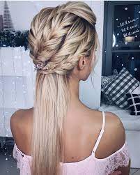 Always Love The Looks From Lenabogucharskaya Lenabogucharskaya Nice Change From Waves On The Bottom What Hair Styles Romantic Hairstyles Boho Wedding Hair