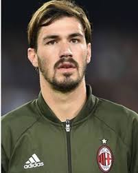 Ma quello di romagnoli è fallo e quindi rigore. 10 Rom Ideas Alessio Romagnoli Ac Milan Milan