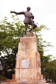 El ministerio de cultura de colombia rechazó el derribo de una estatua ecuestre del conquistador español sebastián de belalcázar en popayán, capital del convulso departamento del cauca. Estatua De Sebastian De Belalcazar Estatuas Cali Ciudades De Colombia