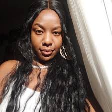 Ana Elisa Rosa (@aelisarosa)