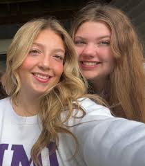 Roommates wanted at the hills northview