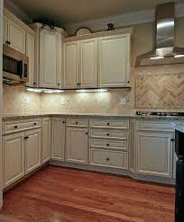 Franklin French Vanilla Charcoal Pen Glaze Cabinets 6 Glazed Kitchen Cabinets Kitchen Remodel Relaxing Bathroom