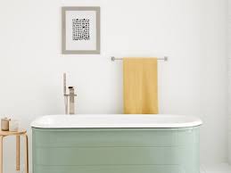 The bath is small, but perfectly suited to not only practice for bathing, but also to relax and rest after the stress of everyday life. 12 Small Bathtubs 54 Inch 48 Inch Soaker Tubs For Small Bathrooms Apartment Therapy