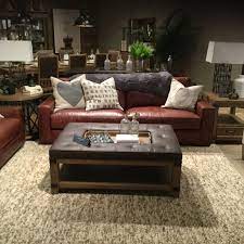 Luxe Leather Craftmaster Furniture Craftmaster Furniture Furniture Bed In Living Room