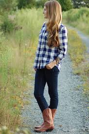 Black Jeans And Brown Cowboy Boots 50 Cute Outfits To Wear With Cowboy Boots Cuteoutfits Cowboyboots Fashion Clothes Cute Outfits