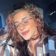 Good evening folks I am writing in the hopes someone can help me. Due to  lifes normal trials my wonderful girlfriend and I won't be able to attend  this event and Author