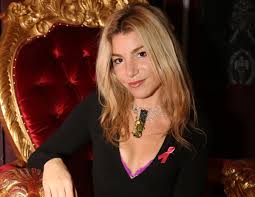 Epingle Sur Celebrites
