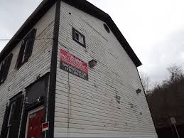 Bird On The Run Pittsburgh Dowers Tavern Becks Run Road Pittsburgh Pa Favorite Places Places Pittsburgh Pa