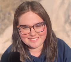 Lifeguard and 2025 CHS graduate Molly Billings saves life of teen drowning  in pool at Sand Creek Country Club She did exactly what she was trained to  do. She was cool, knowledgeable,