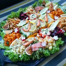 Epingle Par Sweetaad Sur Maroccan Salad Cuisine Marocaine Idee Recette Salade Salades Composees
