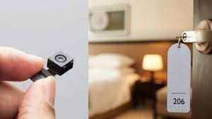 Nov 10, 2020 · using basic techniques 1. 5 Smart Ways To Detect Hidden Cameras In Airbnbs Homestays Other Hotel Rooms