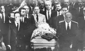 His birthday, what he did before fame, his family life, fun trivia facts, popularity rankings, and more. Colosio Asi Fue Su Funeral Fotogaleria