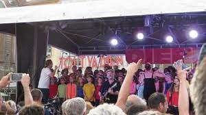 Die fête de la musique steht für den weltweiten musikalischen ausnahmezustand am 21. Dieppe Une Chorale D Habitants A La Fete De La Musique