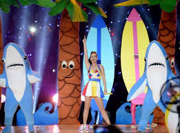 Katy perry super bowl halftime show 1/66 feb 1, 2015; After Left Shark Super Bowl Halftime Palm Tree Speaks Out About Katy Perry S Absurd Routine The Independent The Independent