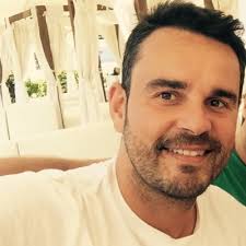 Dani Rivas (@danirivas74)