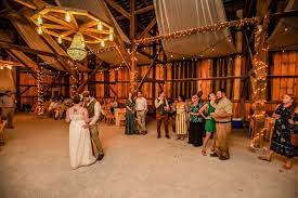 Ashwood On Antioch Barn Lexington Ky Wedding Venue Antioch Wedding Venues Barn Wedding Venue