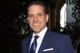 Painting keeps me away from people and places where i shouldn't be, said hunter biden. Hunter Biden Says Painting Hobby Is Keeping Me Sane People Com