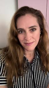 Kasey Edwards Writer (@kaseyedwardswriter)