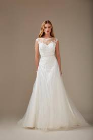 A linie spitze brautkleid weiß elfenbein hochzeitskleid tüll brautkleid 32 34 36. Cremefarbenes Brautkleid Mit Spitze Strass Und Gurtel In A Linie Von Weise Modell 336192 Heiraten Mit Braut De