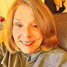 Angela Gramlich's Instagram, Twitter & Facebook