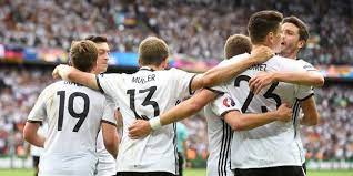 Cet article relate le parcours de l'équipe d'irlande du nord de football lors du championnat d'europe de football 2016 organisé en france du 10 juin au 10 juillet 2016. Euro 2016 L Allemagne Bat L Irlande Du Nord 1 0 Et Finit En Tete Du Groupe C