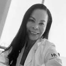 Deborah Ambriz's Instagram, Twitter & Facebook