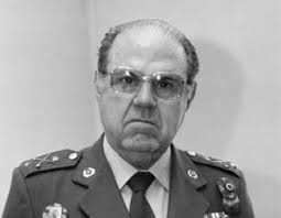 Rafael González Crespo, Coronel y Director de la Residencia Militar &quot;Coronel Gallegos&quot; - 315x300_miguel-alonso-baquer