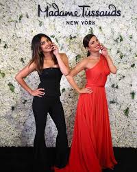 Visitors to madame tussauds nowadays will find some 300 lifelike models that come from the worlds of music, movies, fashion, sports, royalty, politics, history and fiction. Priyanka Chopra To Get 6 Wax Figures At Madame Tussauds Unveils The First One In New York Pinkvilla