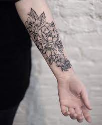 Explore creative & latest arm tattoo ideas from arm tattoo images gallery on tattoostime.com. Tattoo Ideen Frauen Unterarm Make Up Und Tattoo Forearm Tattoo Women Floral Arm Tattoo Tattoos