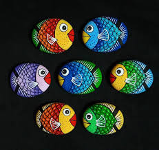 Tasboyama Stonepaintingart Stone Stonepainting Magnet Balik Fish Siparisalinir Siparis Rock Painting Art Painted Rock Animals Rock Crafts